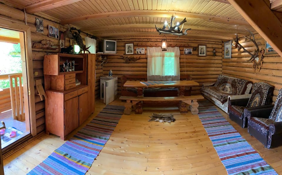 Садиба «Під Горбом» House in Ukraine