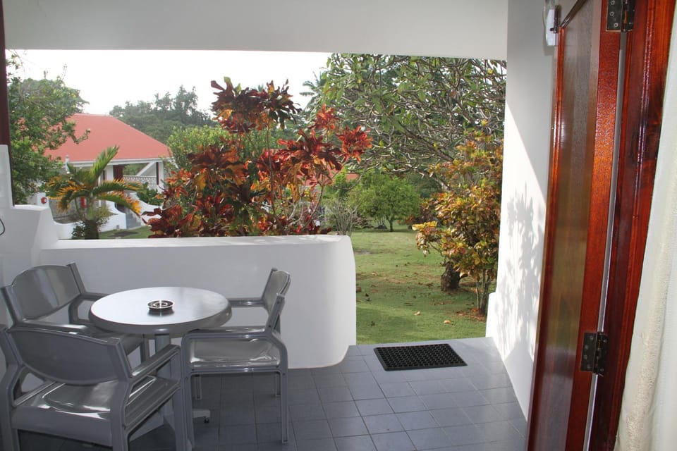 Balcony/Terrace, Garden view