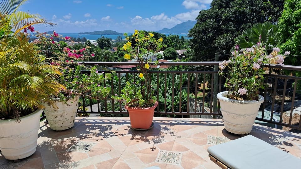 Natural landscape, View (from property/room), Balcony/Terrace, Sea view