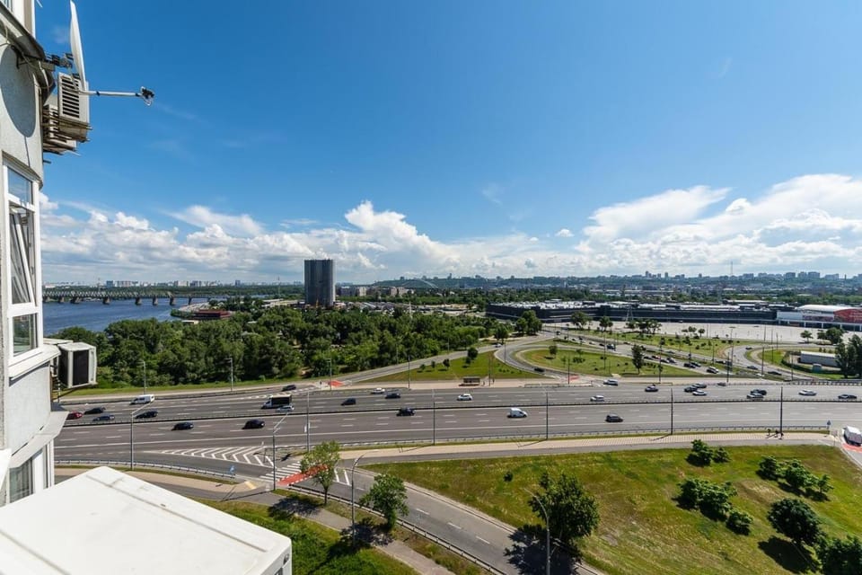 Nikira apartment 539 Оболонская набережная Apartment in Kiev City - Kyiv