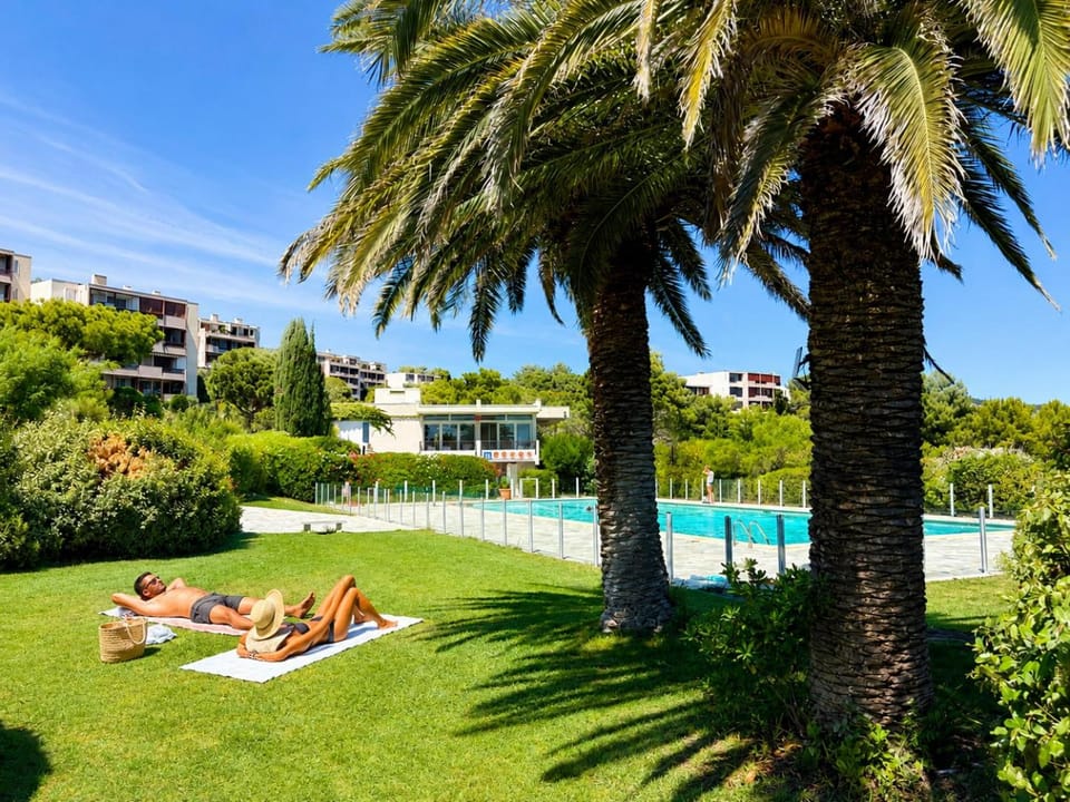 Garden view, Pool view, Swimming pool