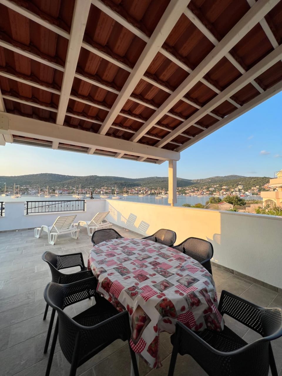 Apartmani Tamaris Apartment in Split-Dalmatia County