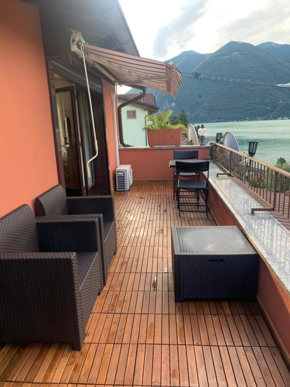 Cosy Penthouse with stunning view on Lugano Lake Apartment in Lugano