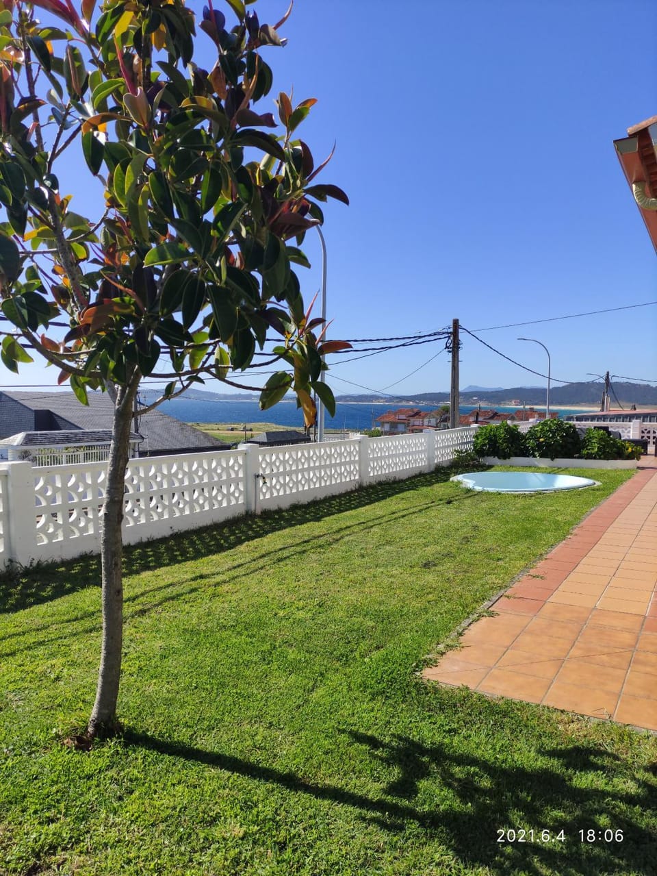 Garden, Sea view