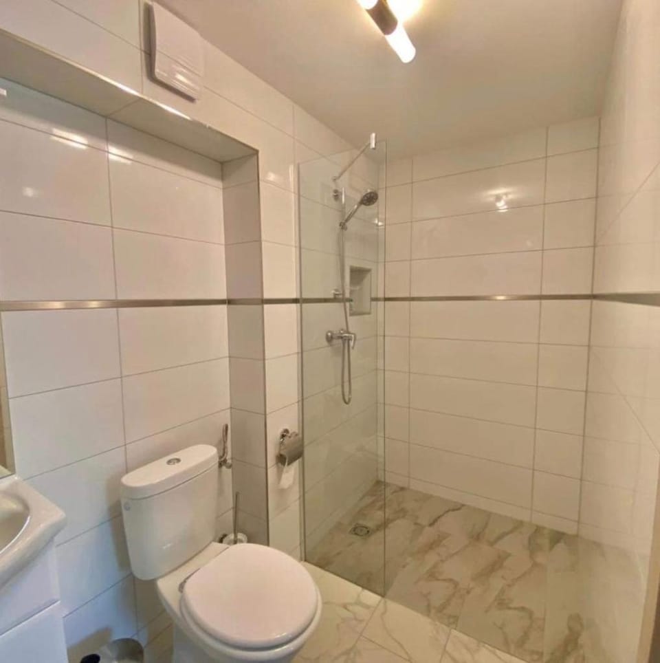Q-Panzió Bed and Breakfast in Hungary