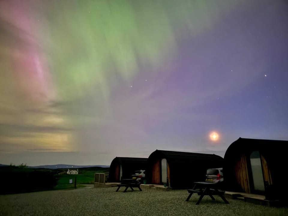 Allt Yelkie Pod Ceithir, Earlish Chalet in Scotland