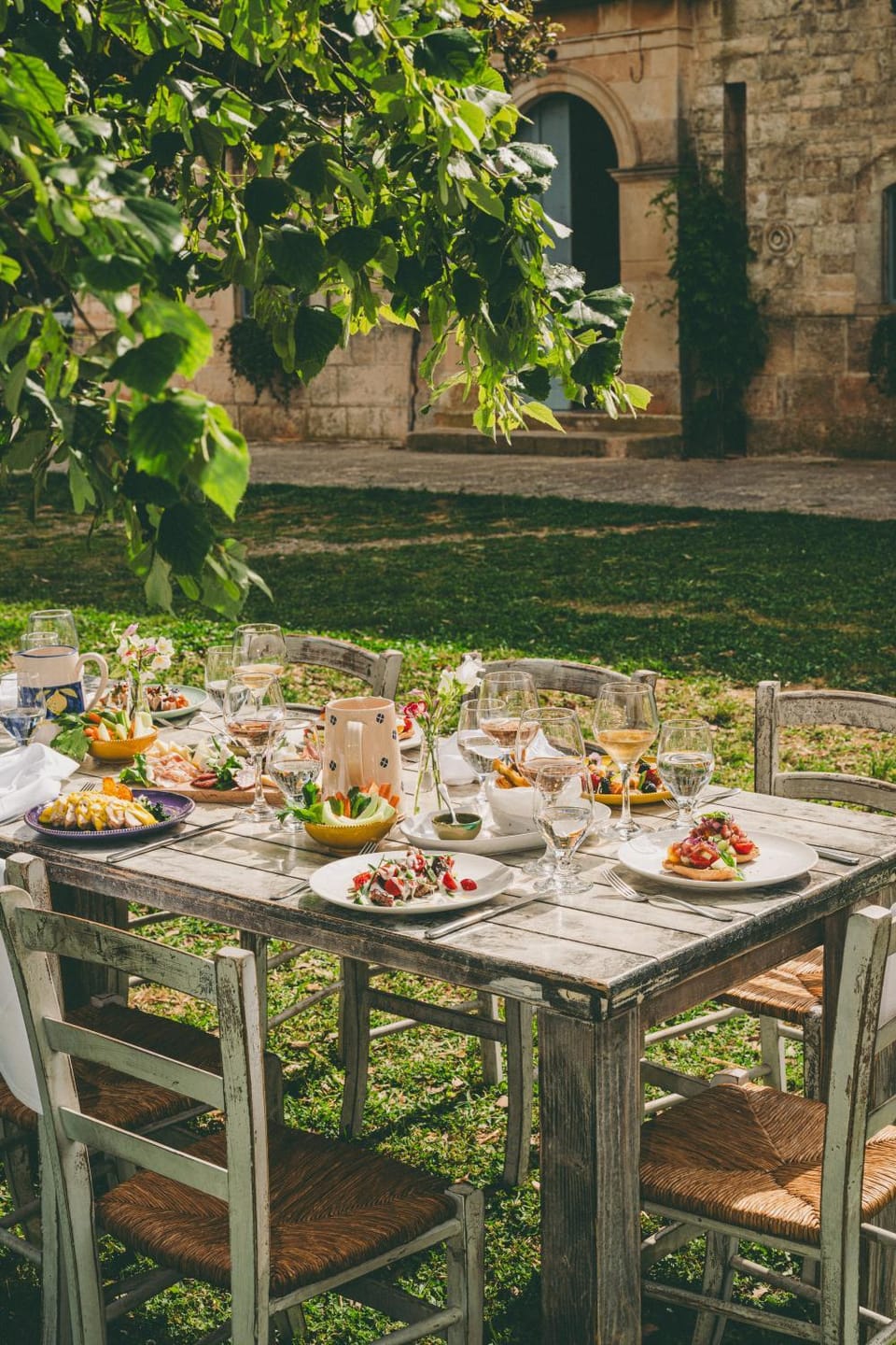 Spring, Garden, Dining area, Garden view, Lunch, Dinner