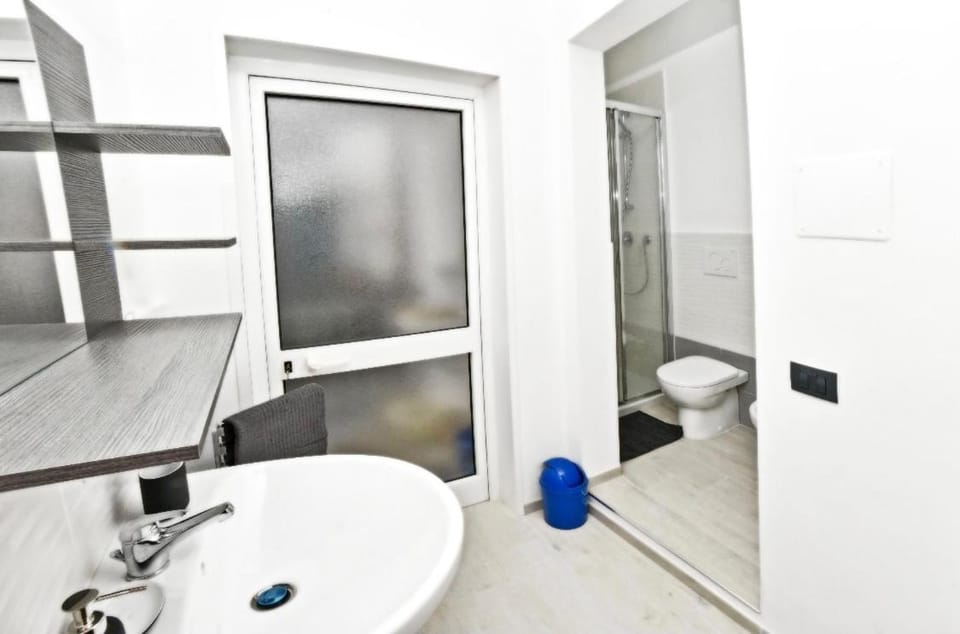 Borgo 98 Guest House Matrimoniale con bagno privato Bed and Breakfast in Livorno