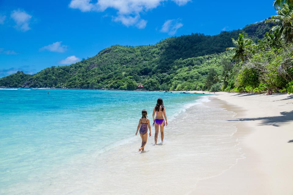 Day, People, Natural landscape, Fishing, Snorkeling, Beach, Sea view, Location, children, Family