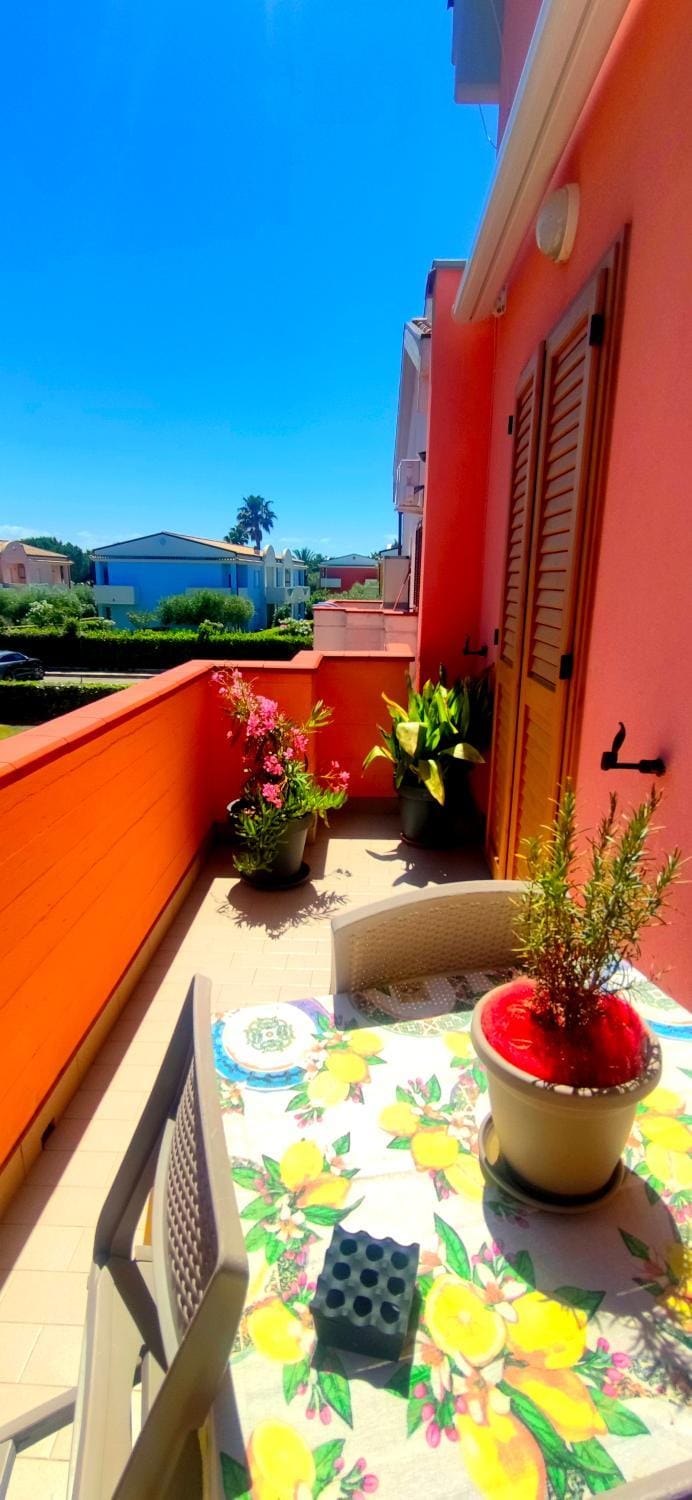 Day, View (from property/room), Balcony/Terrace, Dining area