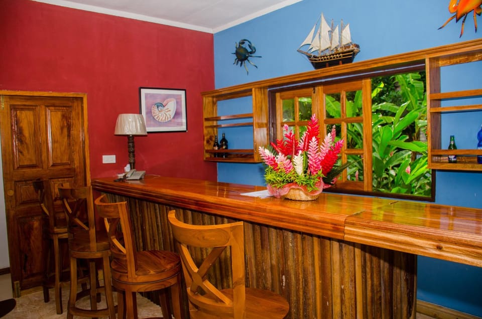 Lobby or reception, Lounge or bar