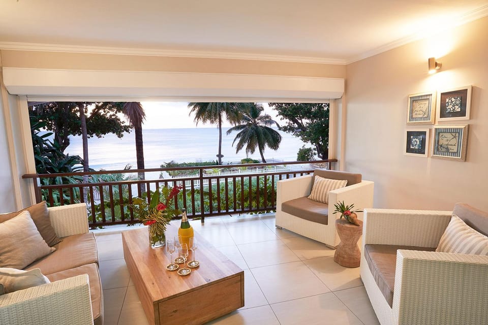 Patio, Balcony/Terrace, Decorative detail, Sea view