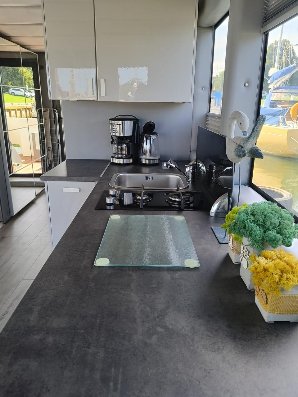 MOONLIGHT HOUSEBOAT Docked boat in Swinoujscie