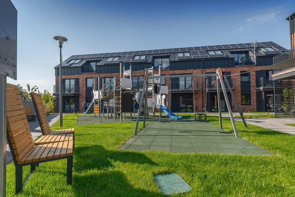 Property building, Day, Natural landscape, Children play ground, Evening entertainment