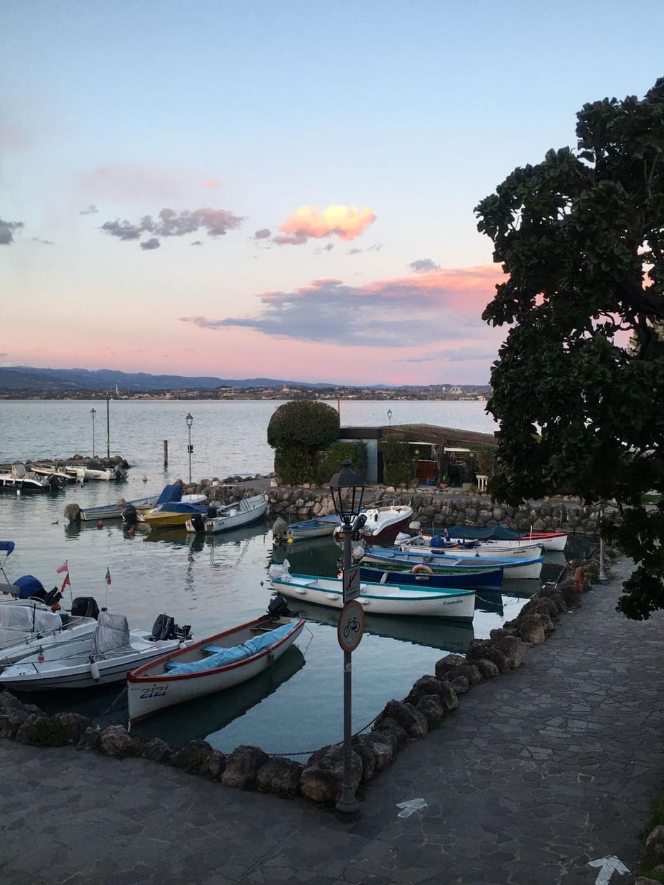 Nearby landmark, Lake view