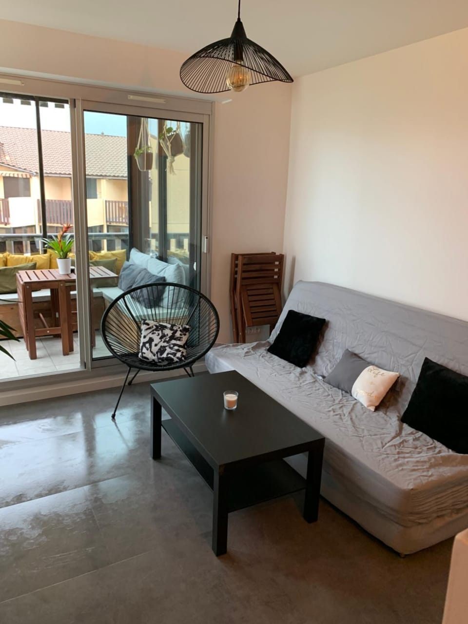 View (from property/room), Living room, Seating area