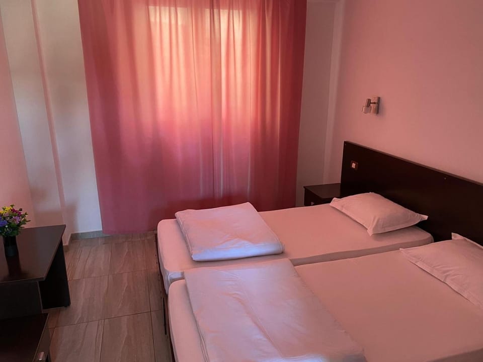 Vila II Poieniţa Hotel in Constanța County
