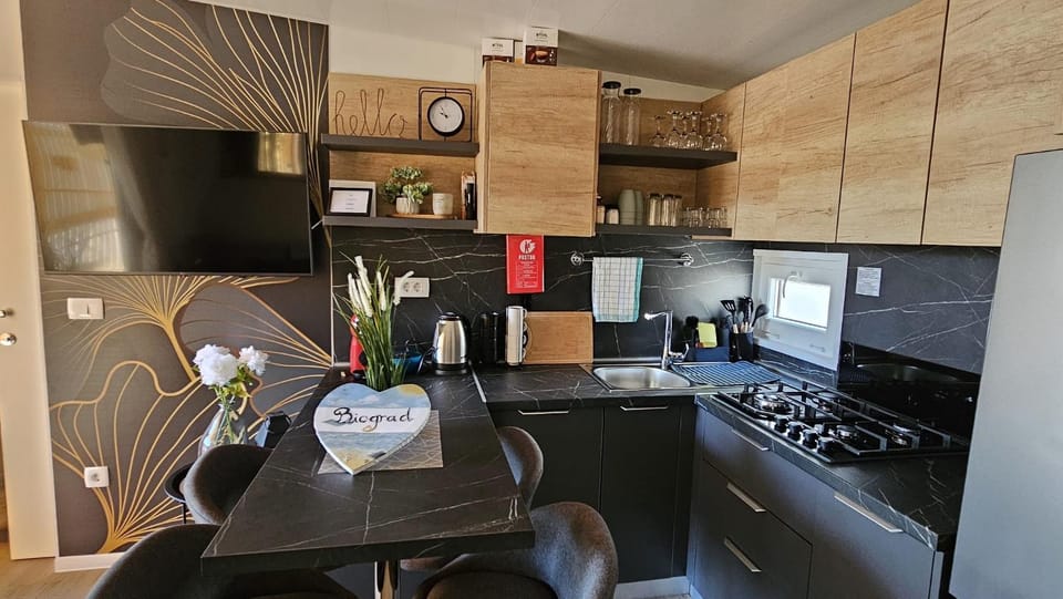 Summer Stay - Mobile Home Campground/ 
RV Resort in Biograd na Moru