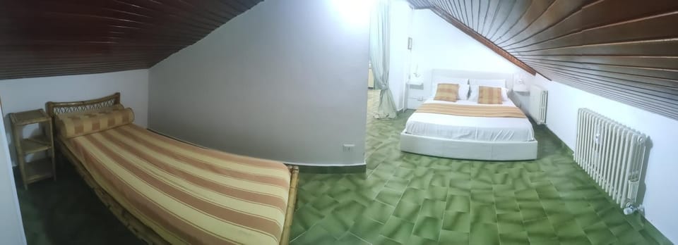Appartamento la mansarda Apartment in Province of Lecco