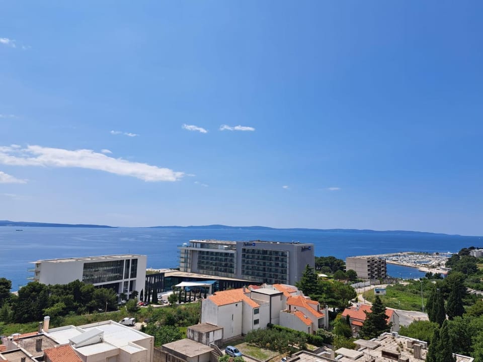 Trstenik Central Apartment in Split