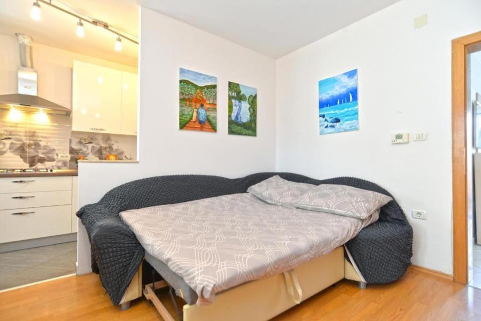 Apartman Eda Apartment in Pula