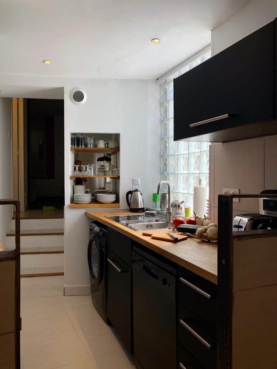 Kitchen or kitchenette