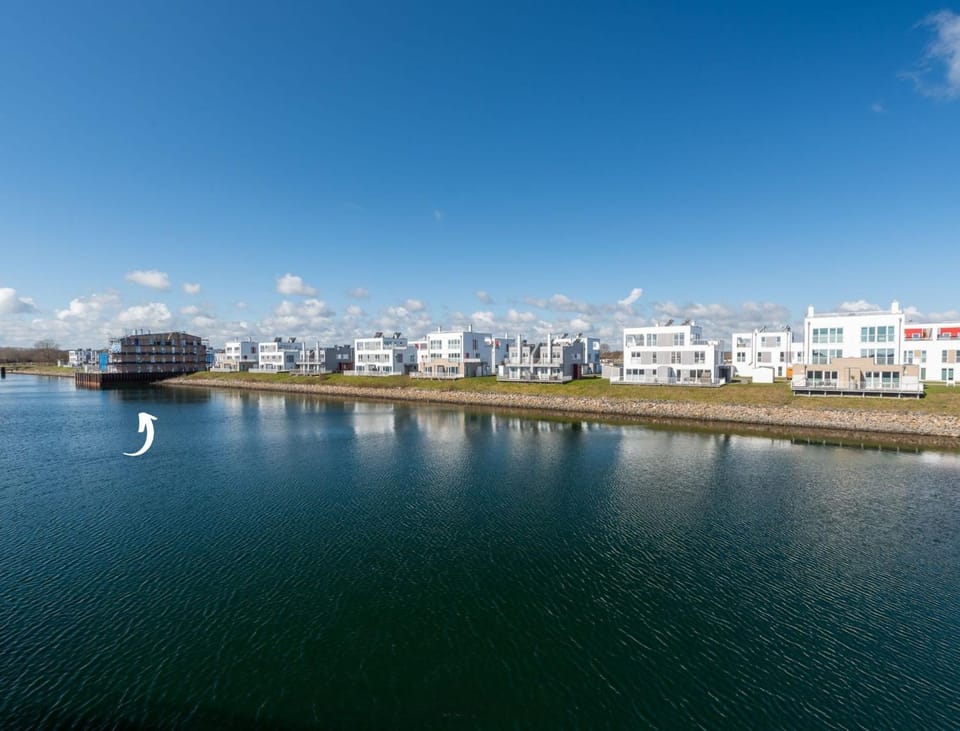Admiralsdeck Panoramablick, finnische Sauna, 3 Baeder, Fahrstuhl, 2 Terrassen Apartment in Kappeln