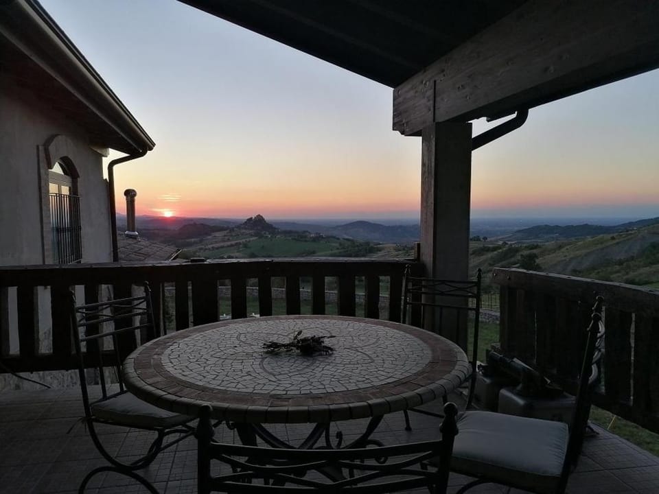 Balcony/Terrace, Mountain view, Sunset