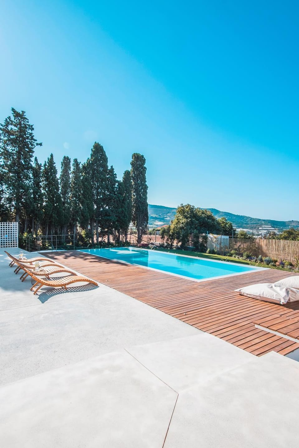 Swimming pool, Swimming pool