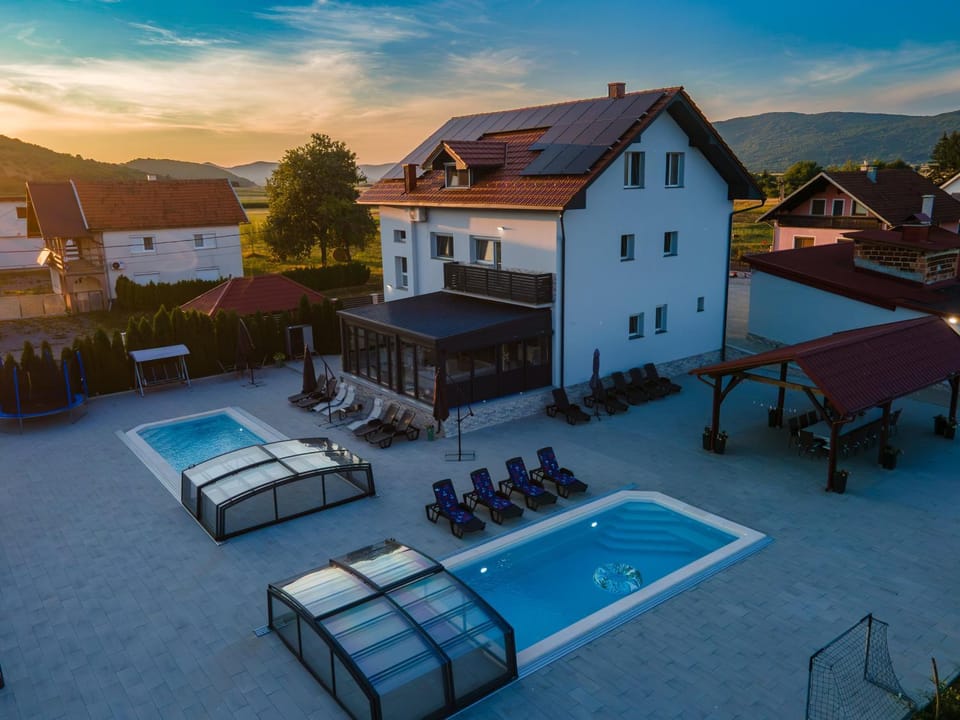 Guesthouse Viktorija Flat - Premium apartment Apartment in Lika-Senj County