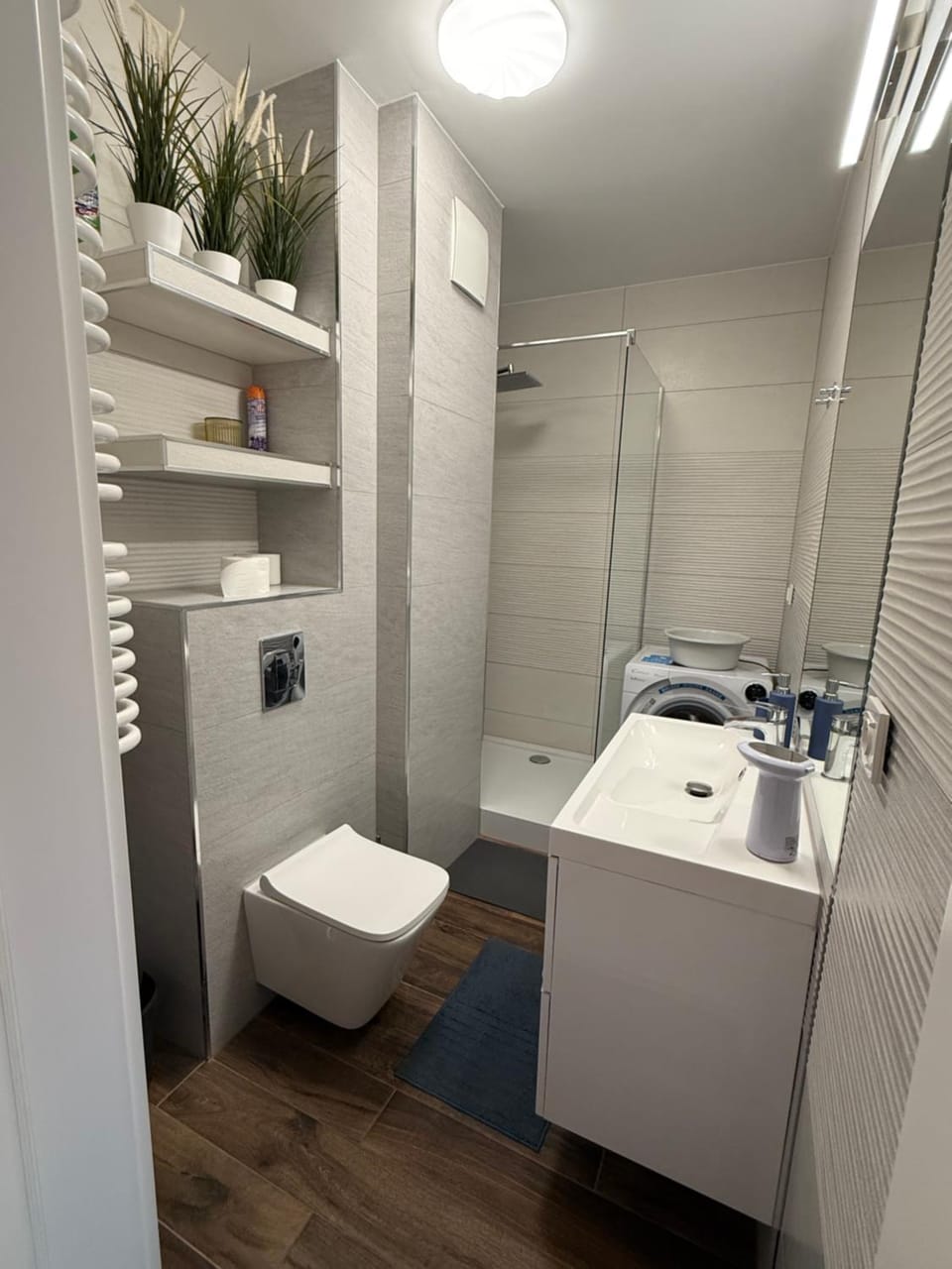 MIĘDZYZDROJE,BALTICUS PROMENADA GWIAZD 14, Apartament z odrębnym salonem i sypialnią z Widokiem na morze Apartment in Miedzyzdroje