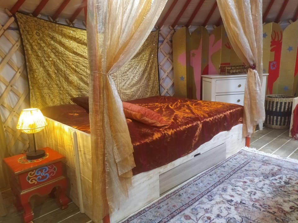 Living room, Bedroom