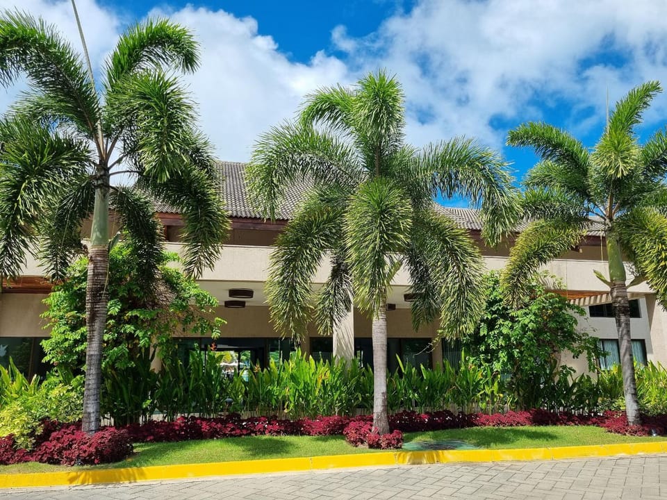 Property building, Business facilities