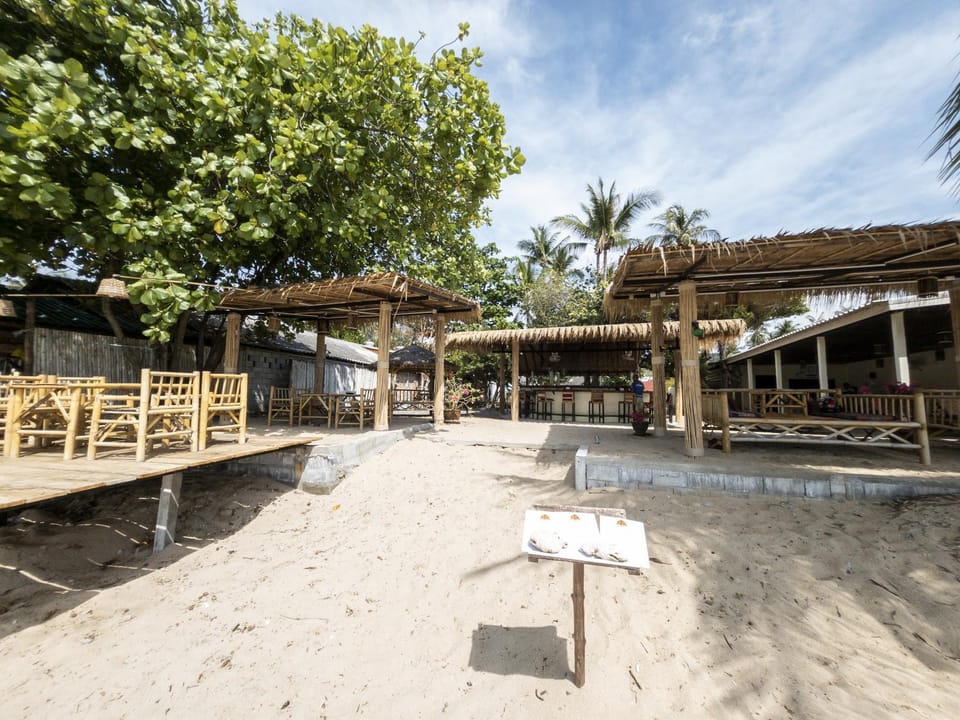 Property building, Restaurant/places to eat