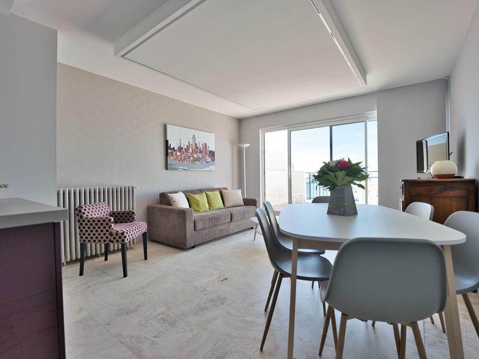 Superbe T3 face mer avec terrasse, garage et Wifi aux Sables-d'Olonne Apartment in Les Sables-d'Olonne