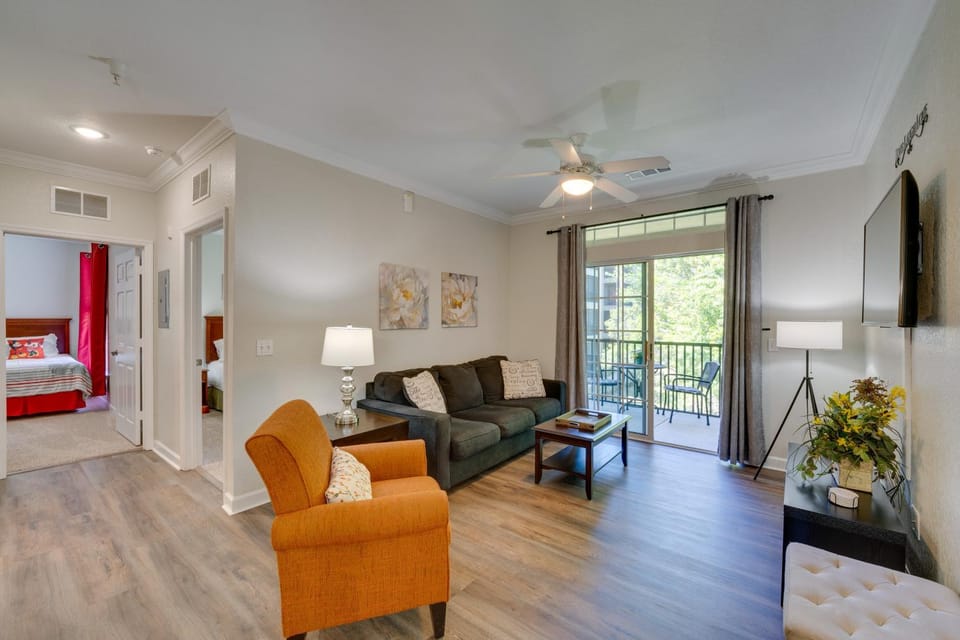 Close to Disney: Tuscana Resort Condo, Family Fun House in Four Corners