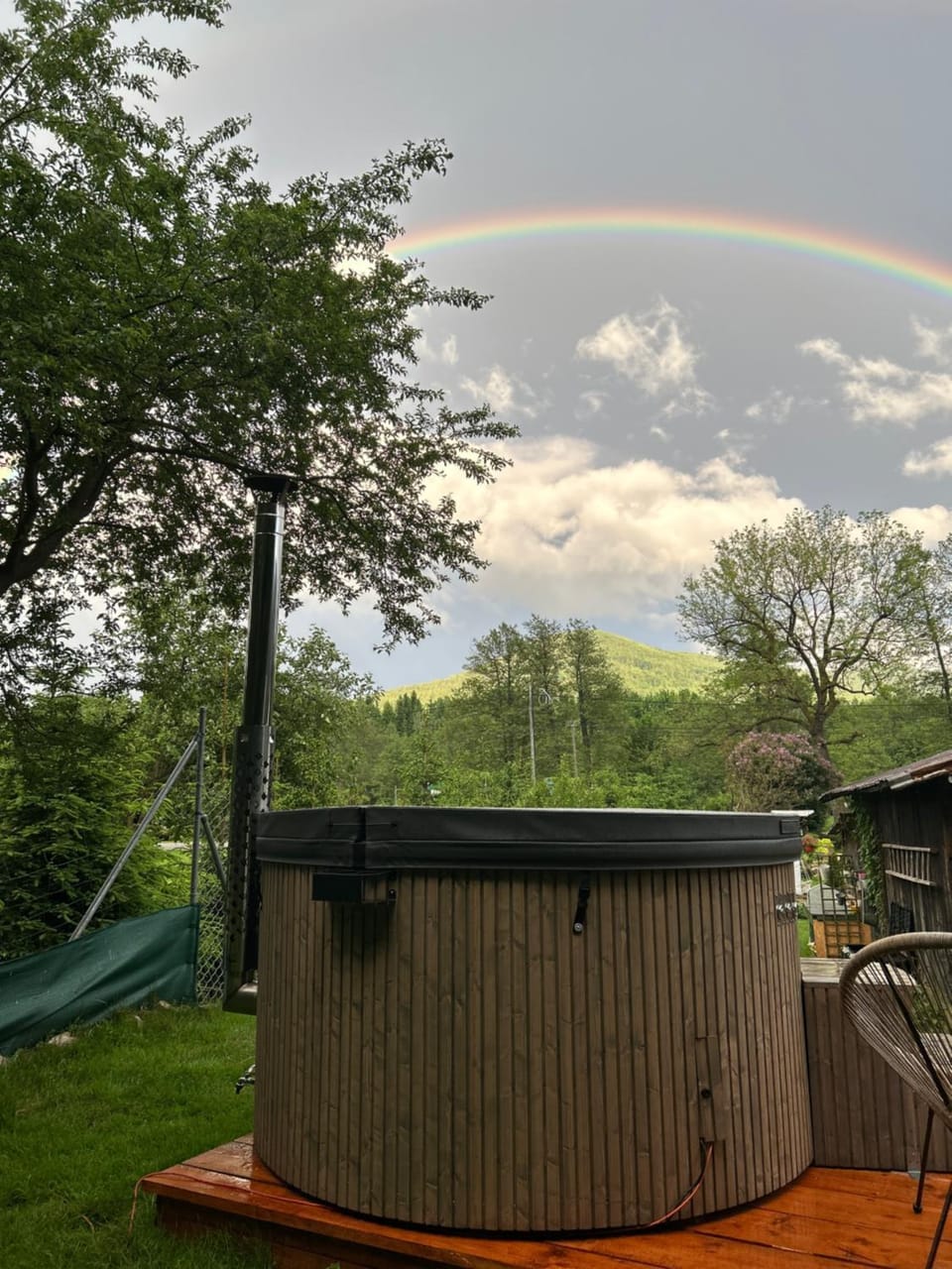 Garden, Hot Tub