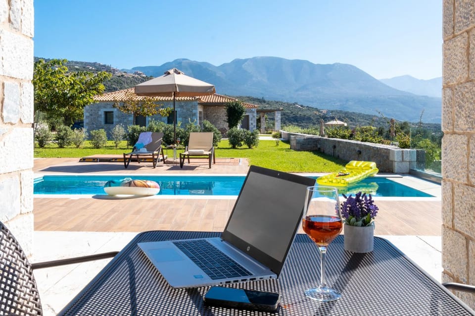 Garden, Balcony/Terrace, Swimming pool