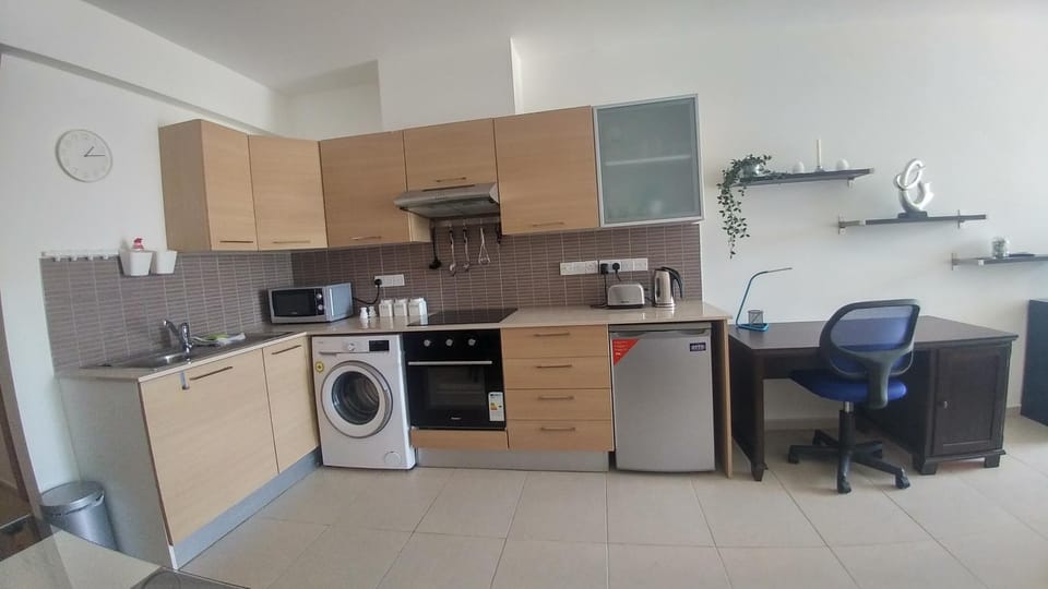 Kitchen or kitchenette, minibar, pet friendly, stove, toaster, washing machine