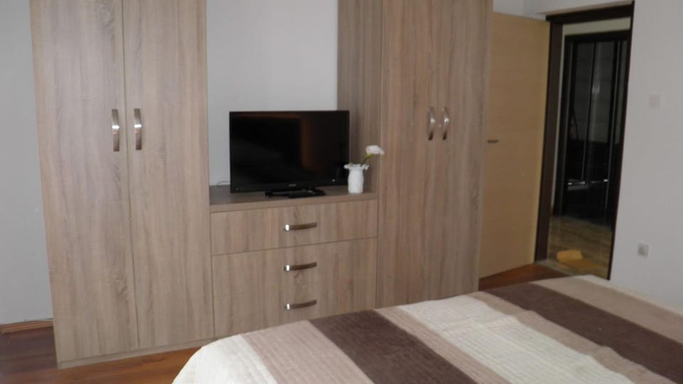 APP 4+1 s dvije spavaće sobe Apartment in Primorje-Gorski Kotar County