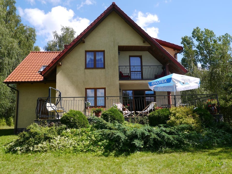 Property building, Garden, Garden view