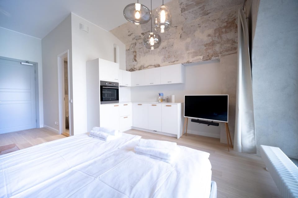TV and multimedia, Kitchen or kitchenette