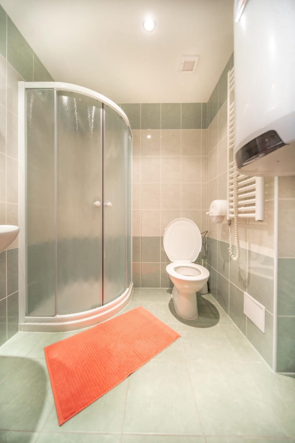 Shower, Toilet, Bathroom