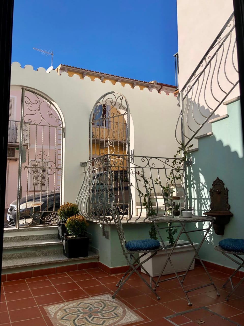 Patio, Garden, Balcony/Terrace