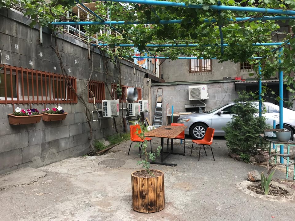 Seating area