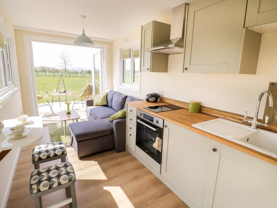 Malvern View Lodge House in Wychavon District