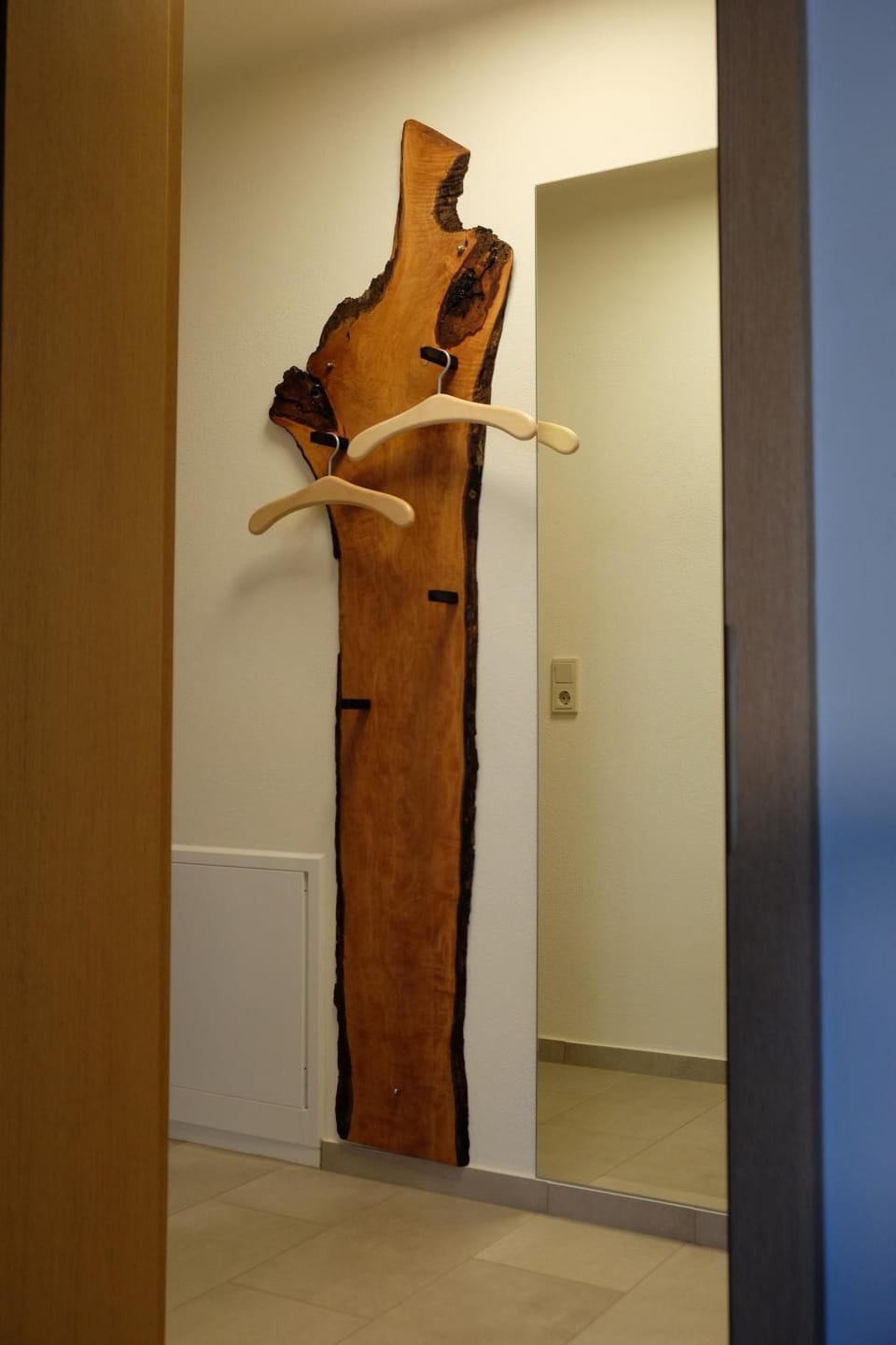 Facade/entrance, Decorative detail