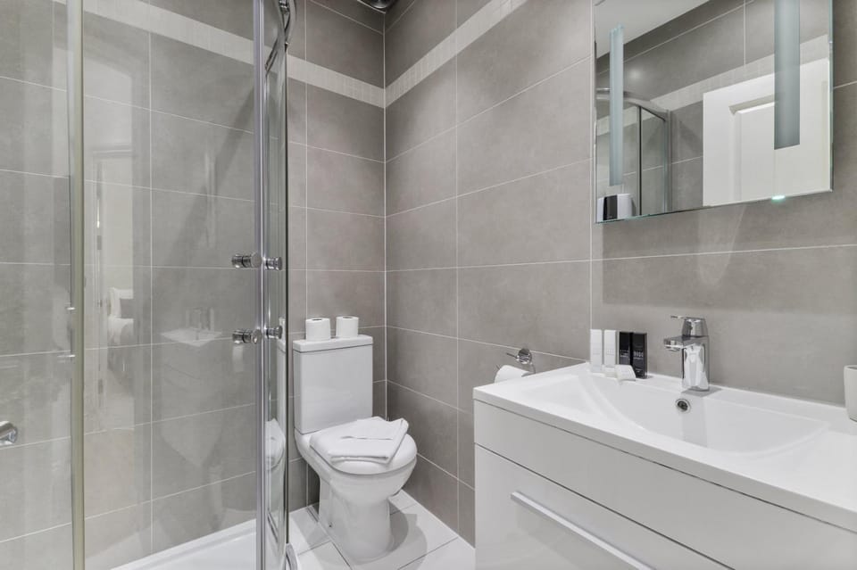 Cosy 1 Bed Apartment next to Liverpool Street Station FREE WIFI By City Stay Aparts London Apartment in London