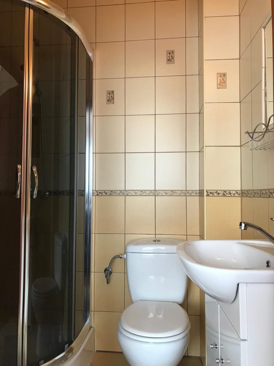Shower, Toilet, Bathroom
