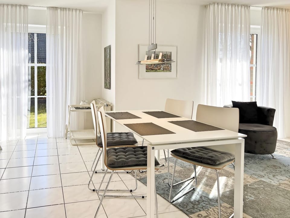 Windwatt 2 Apartment in Zingst